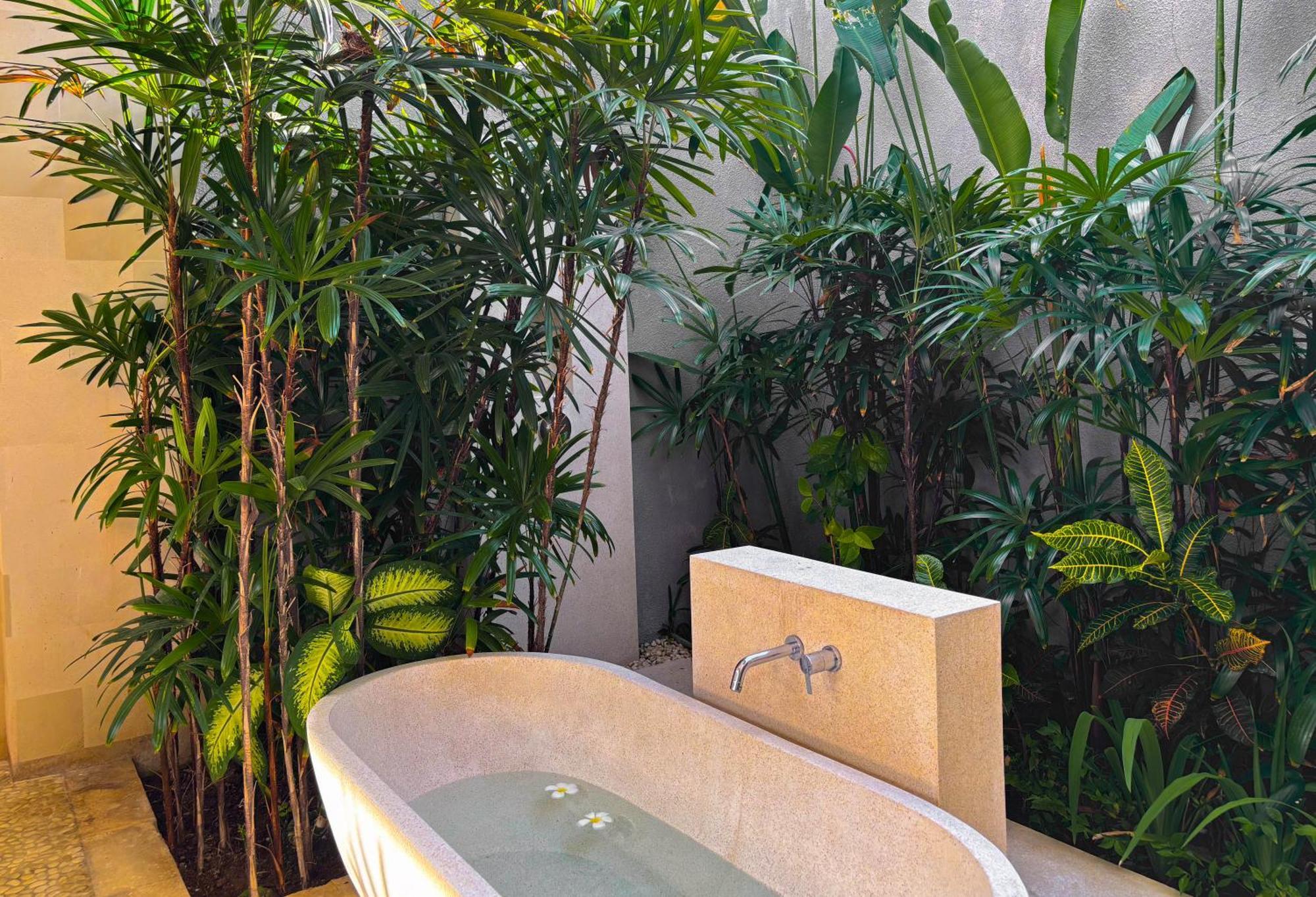 Nyaman Villas Seminyak Exterior foto