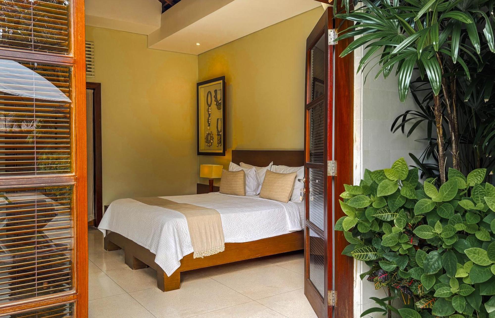 Nyaman Villas Seminyak Exterior foto